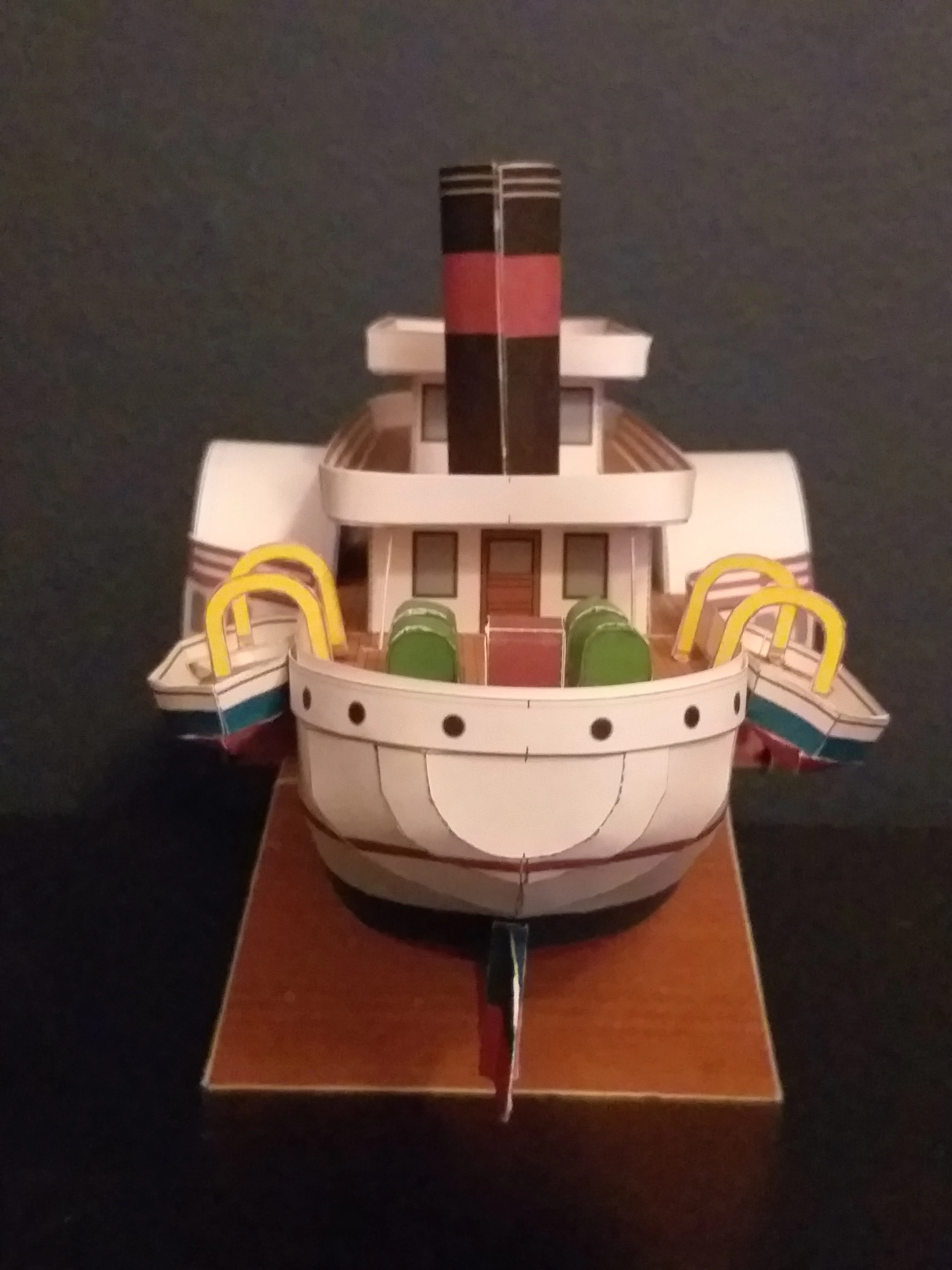 Модель корабля Колесный пароход - Верфь на Столе