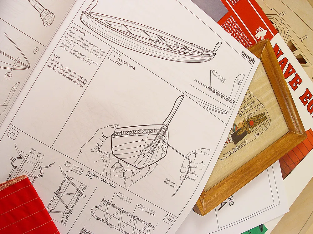 Египетское судно (Egyptian ship) + (Полный набор инструментов, клея и краски)