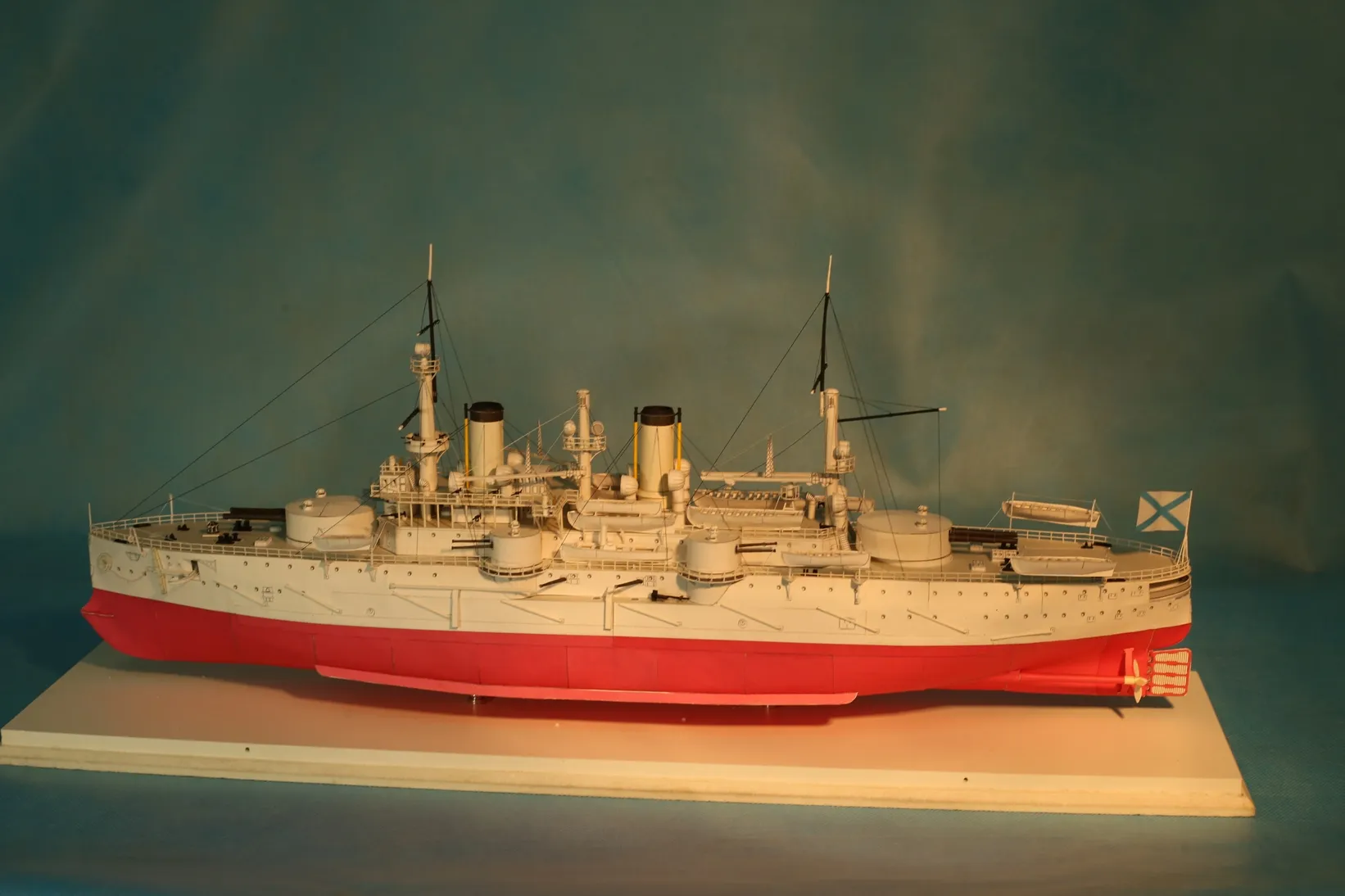 Модель корабля ЭБР Севастополь - Верфь на Столе