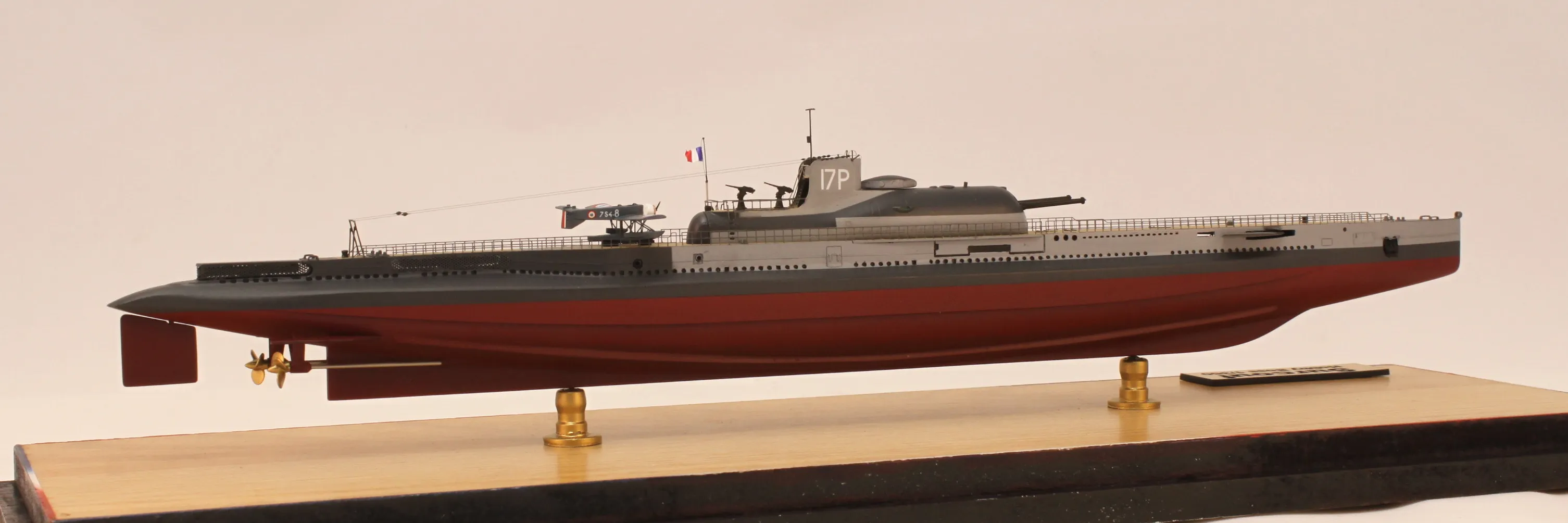 Модель корабля Подводная лодка "Сюркуф" - Верфь на Столе