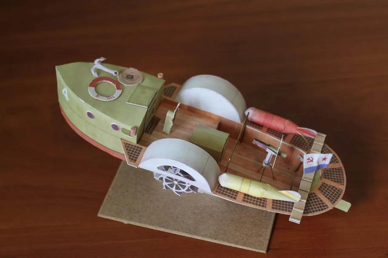 Модель корабля Тральщик ТЩ-4 - Верфь на Столе