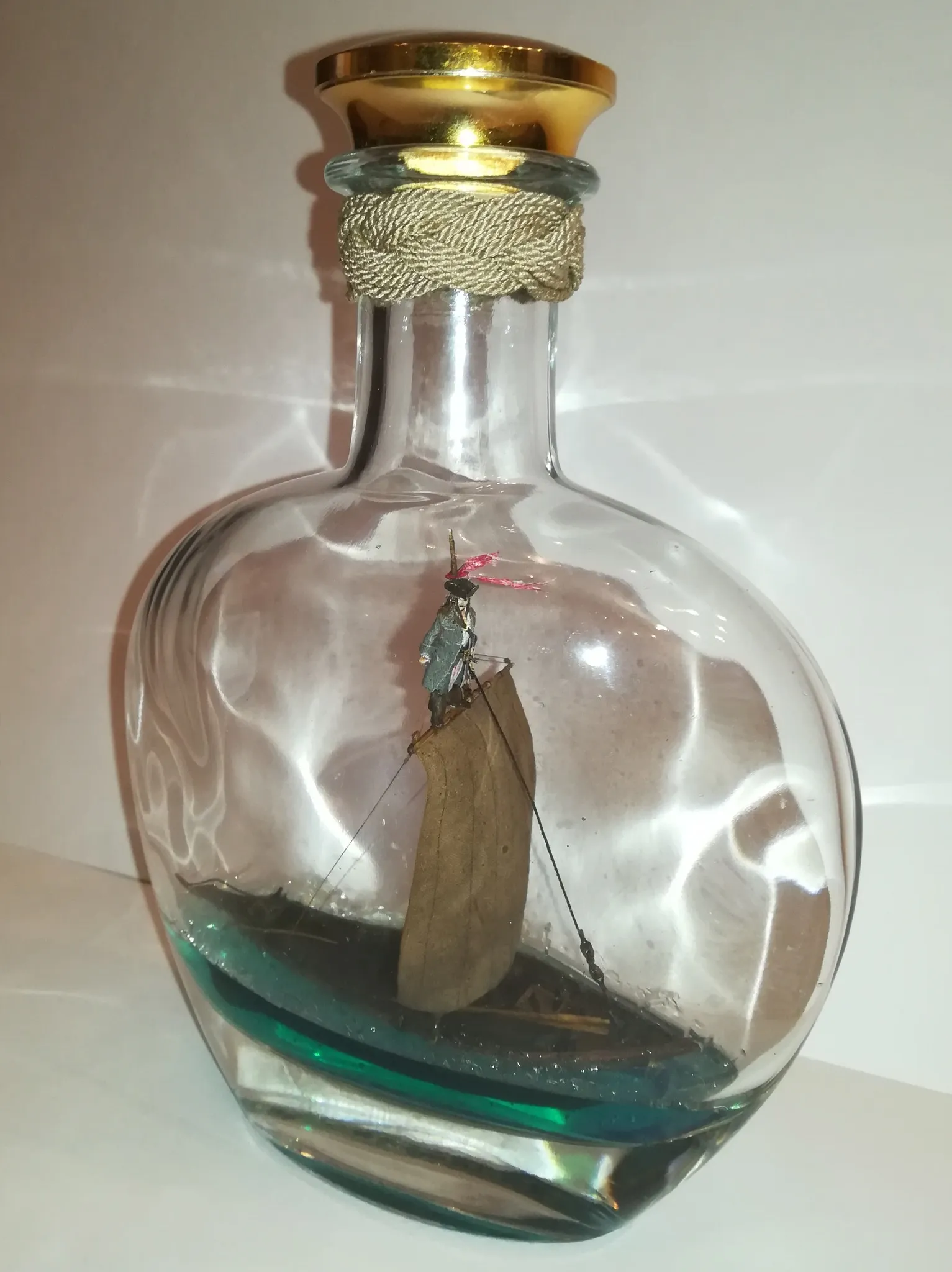 Модель корабля Джек Воробей - Верфь на Столе