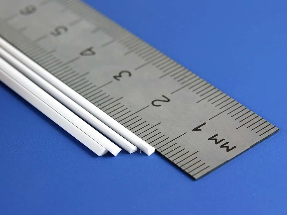 Пруток пластиковый четверть круга 2,0 мм, 3 шт/уп.