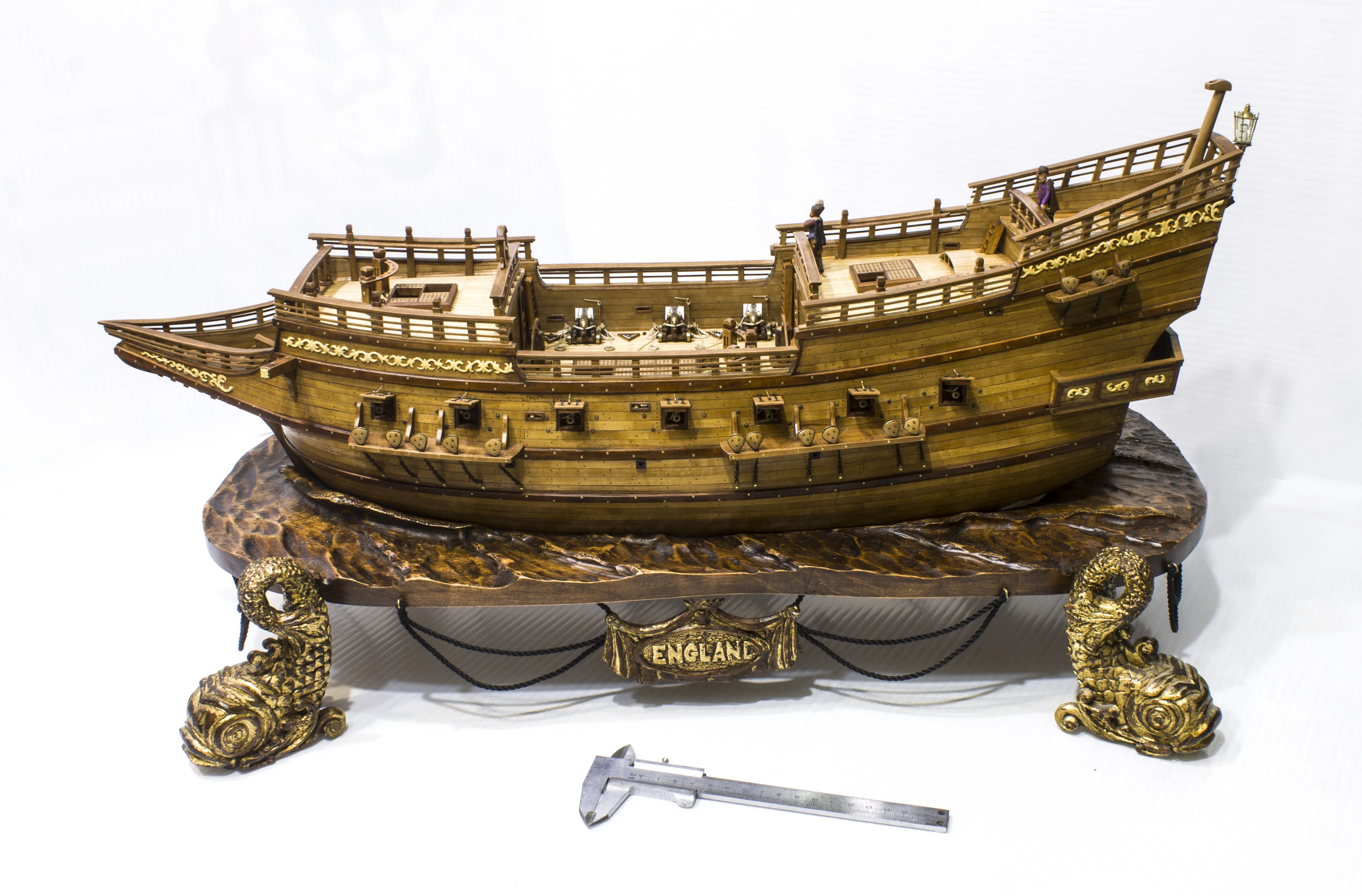 Модель корабля Английский галеон 16-го века  - Верфь на Столе