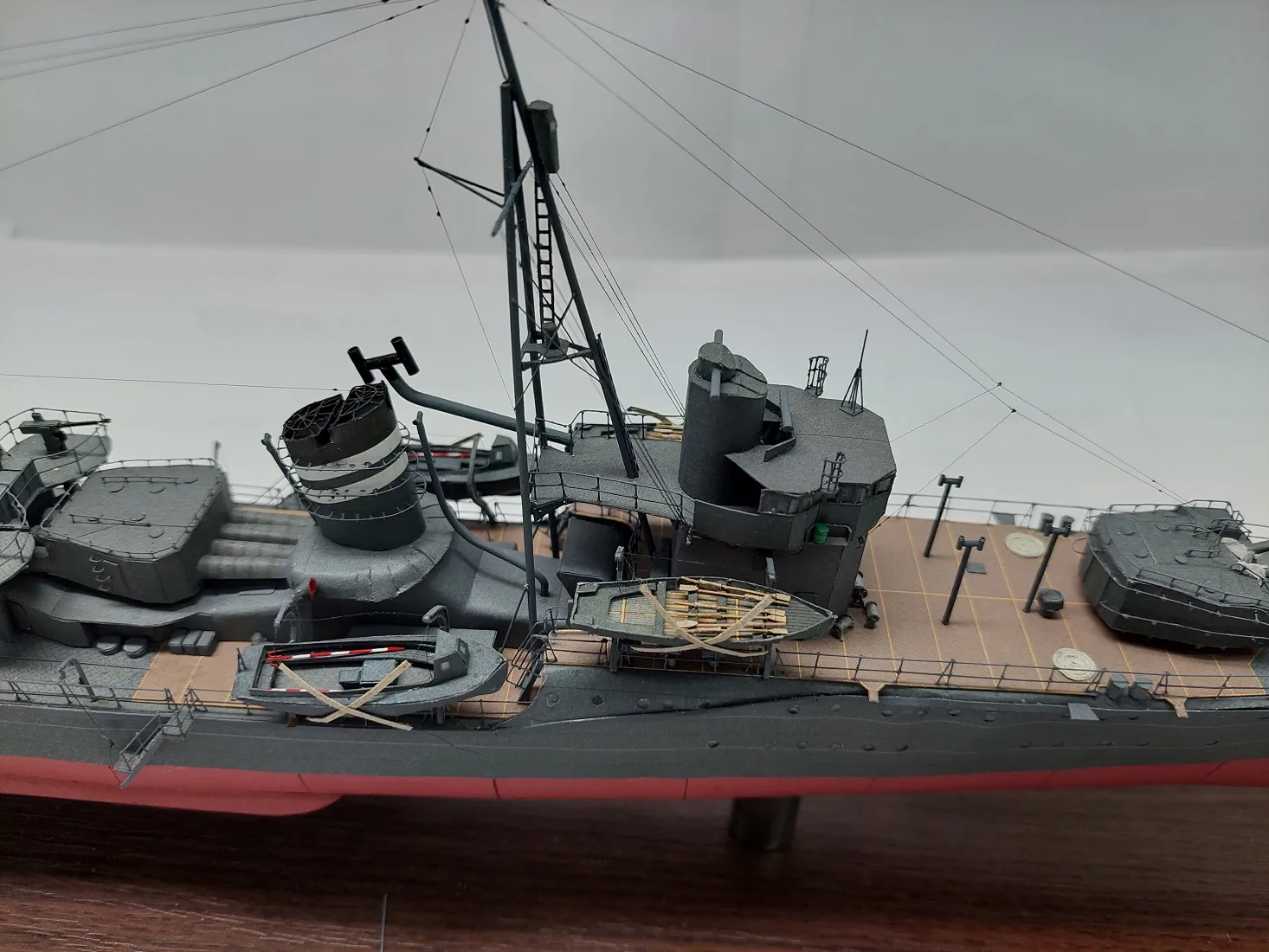 Модель корабля  IJN "Shiratsuy" - Верфь на Столе