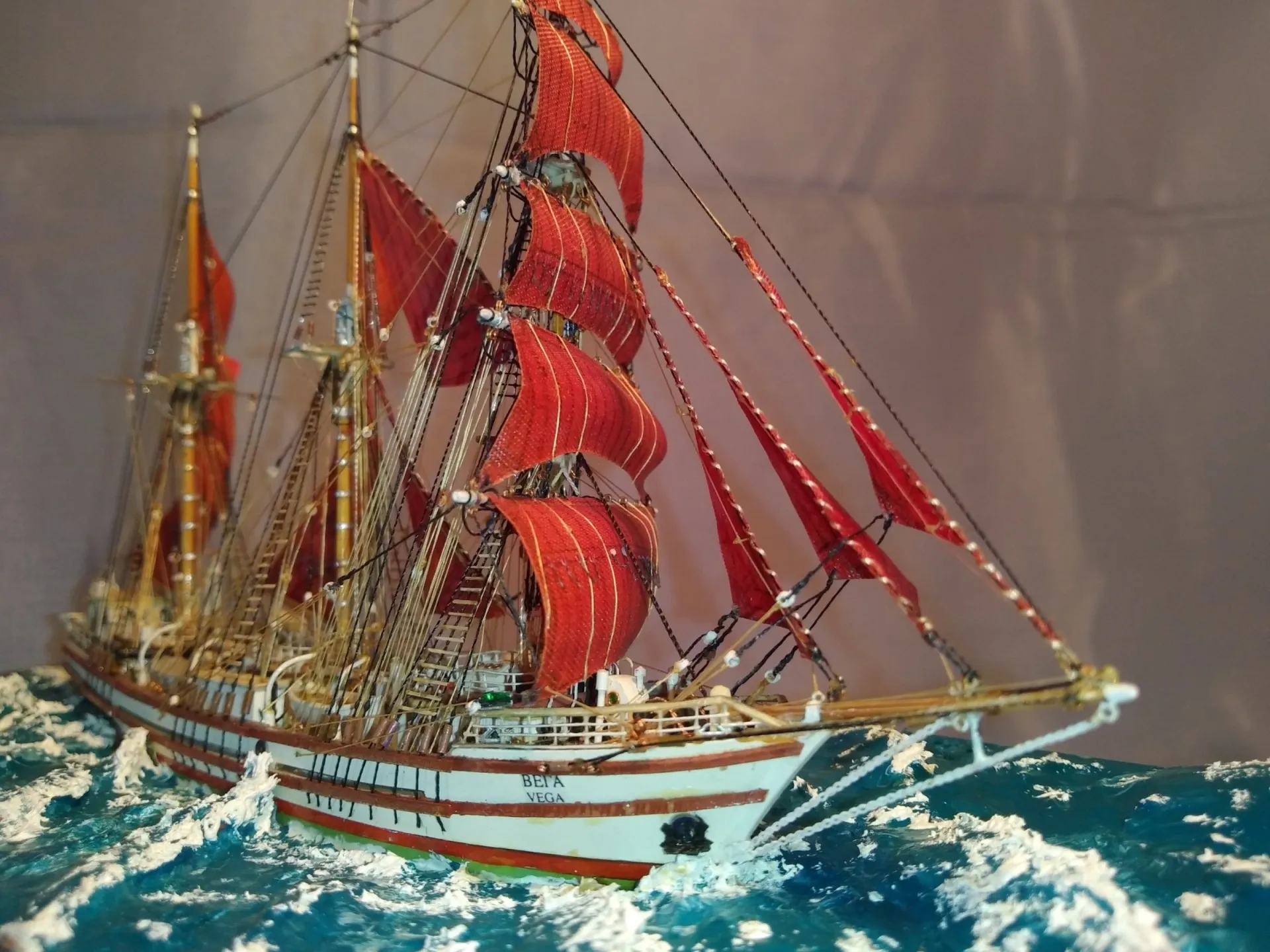 Модель корабля Баркентина "Вега" II - Верфь на Столе