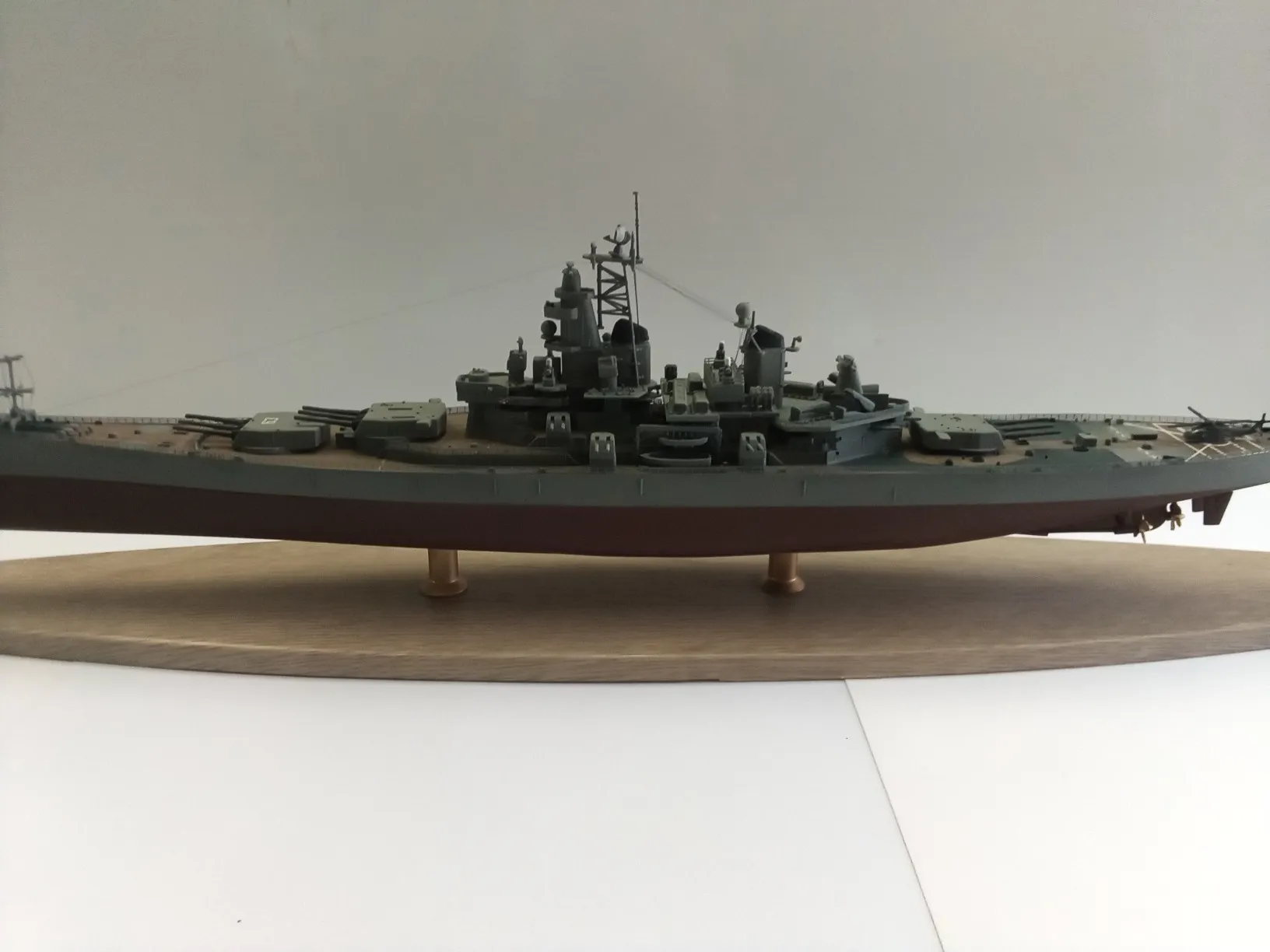 Модель корабля "Миссури" - Верфь на Столе