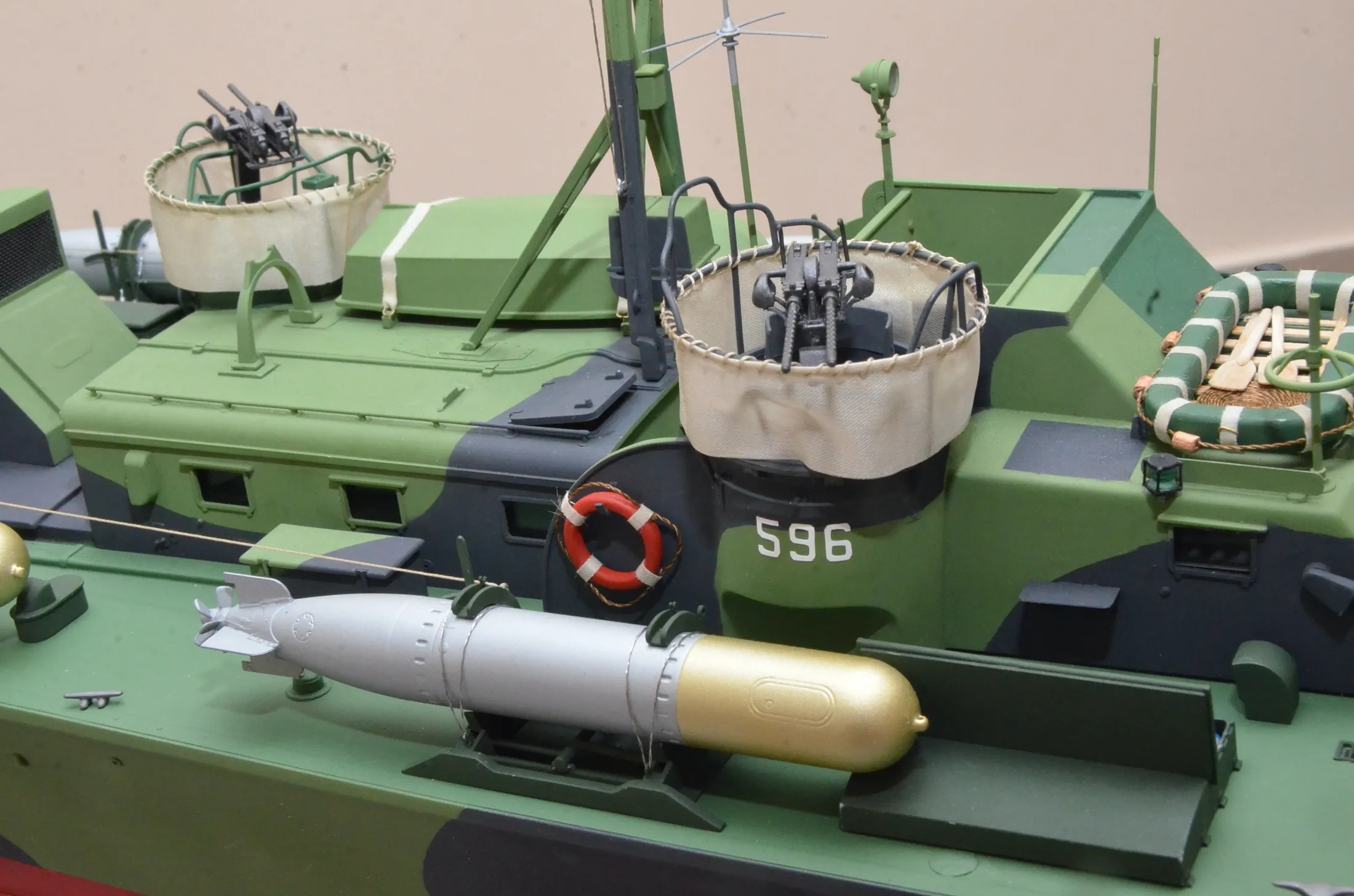 Модель корабля Elco 80 Torpedo Boat PT-596  - Верфь на Столе