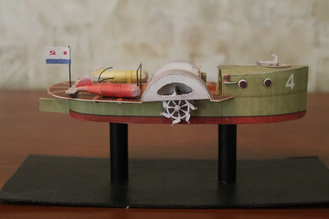 Модель корабля Тральщик ТЩ-4 - Верфь на Столе