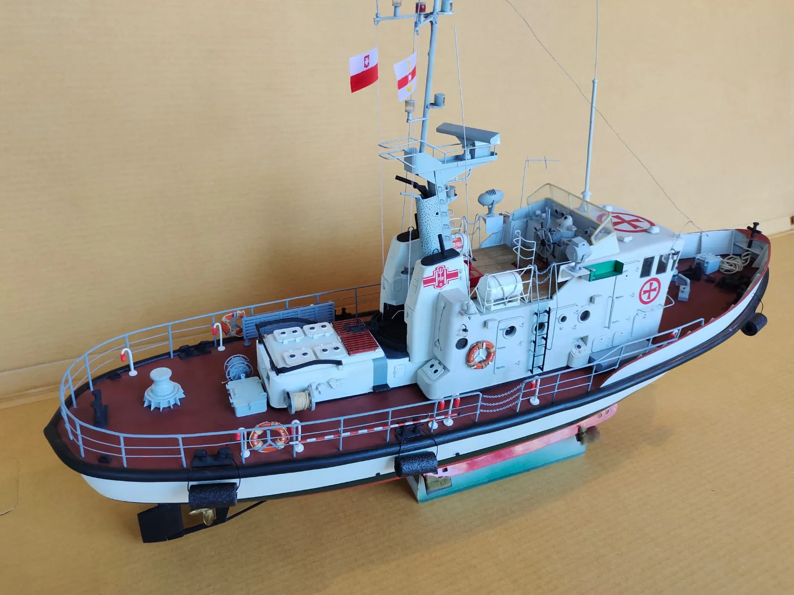 Модель корабля Буксир-спасатель “Halny” - Верфь на Столе