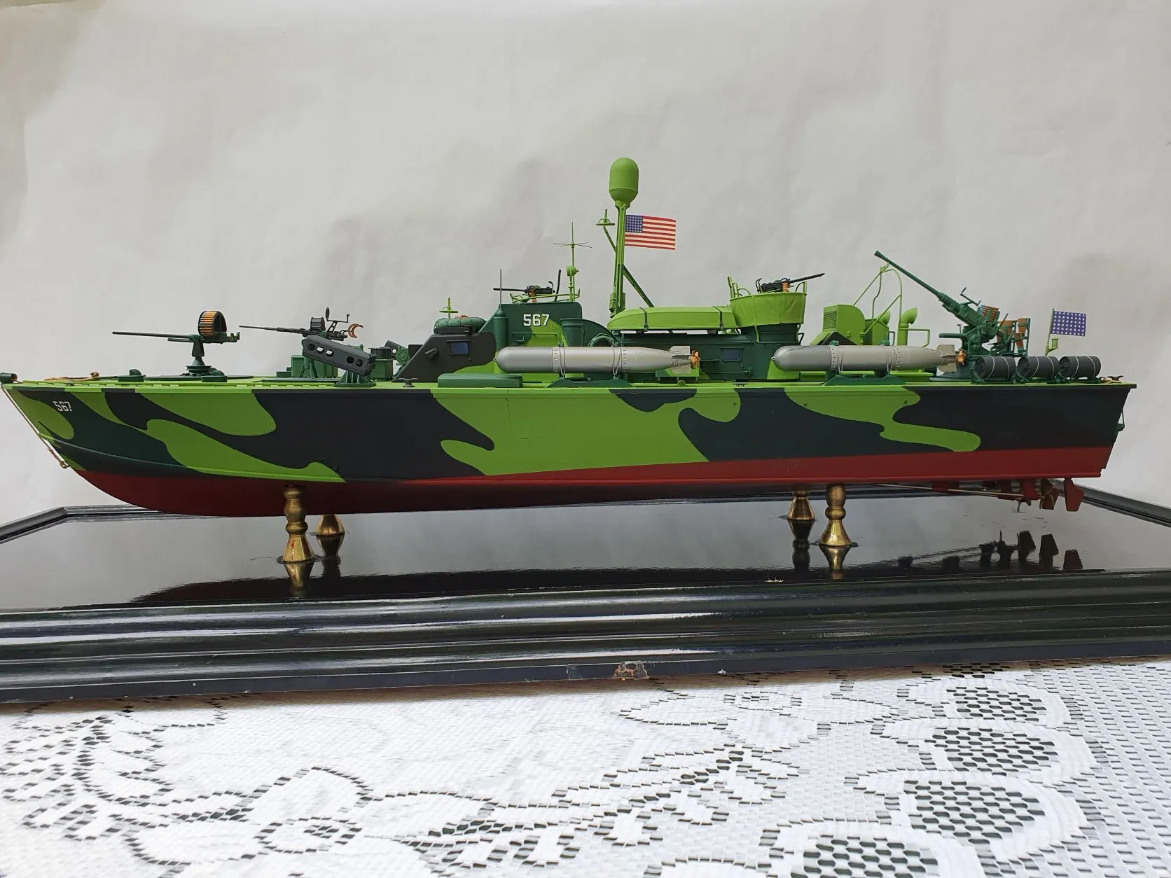 Модель корабля ELCO 80 TORPEDO BOAT PT-567  - Верфь на Столе