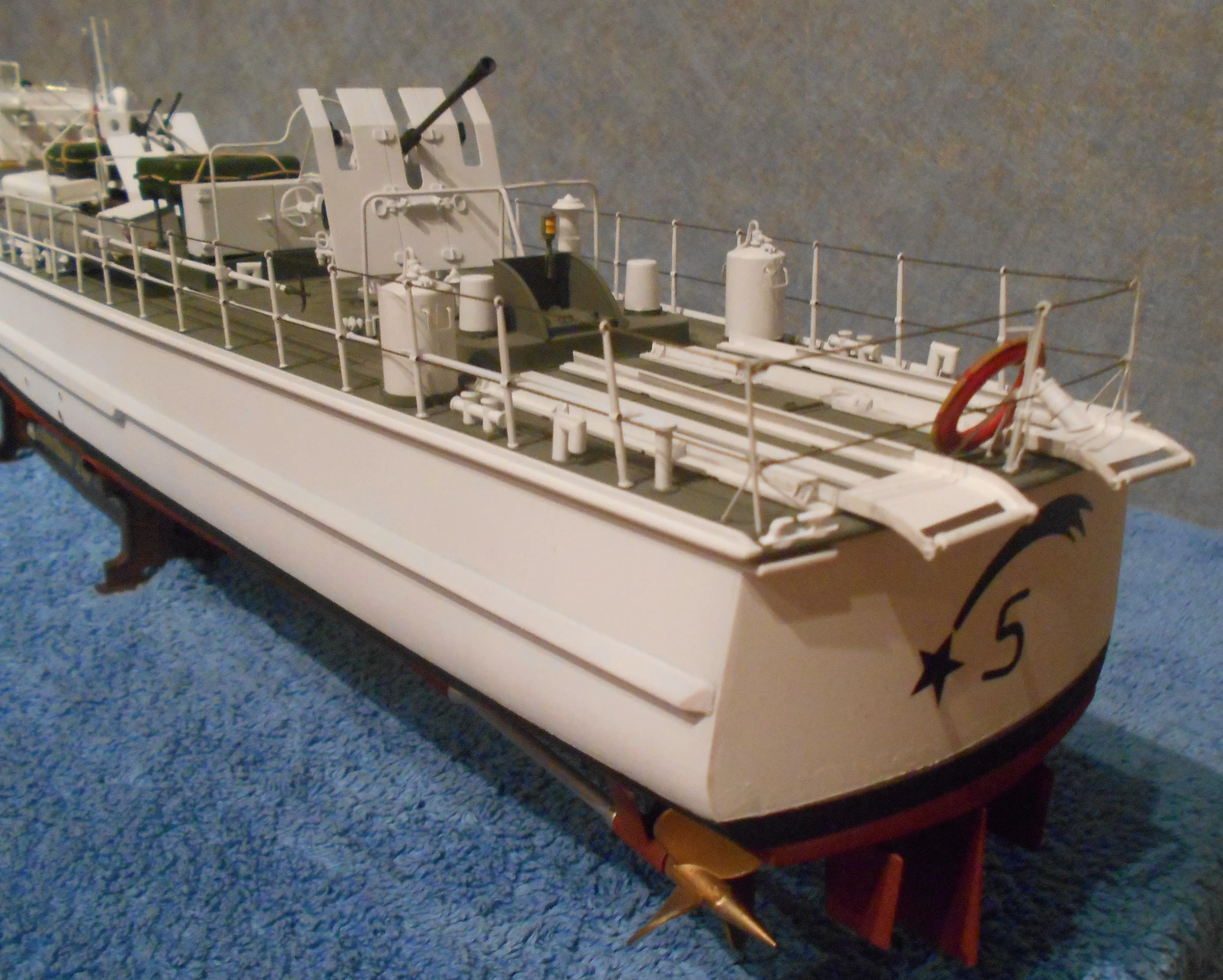 Модель корабля SCHNELLBOOT S – 100 - Верфь на Столе