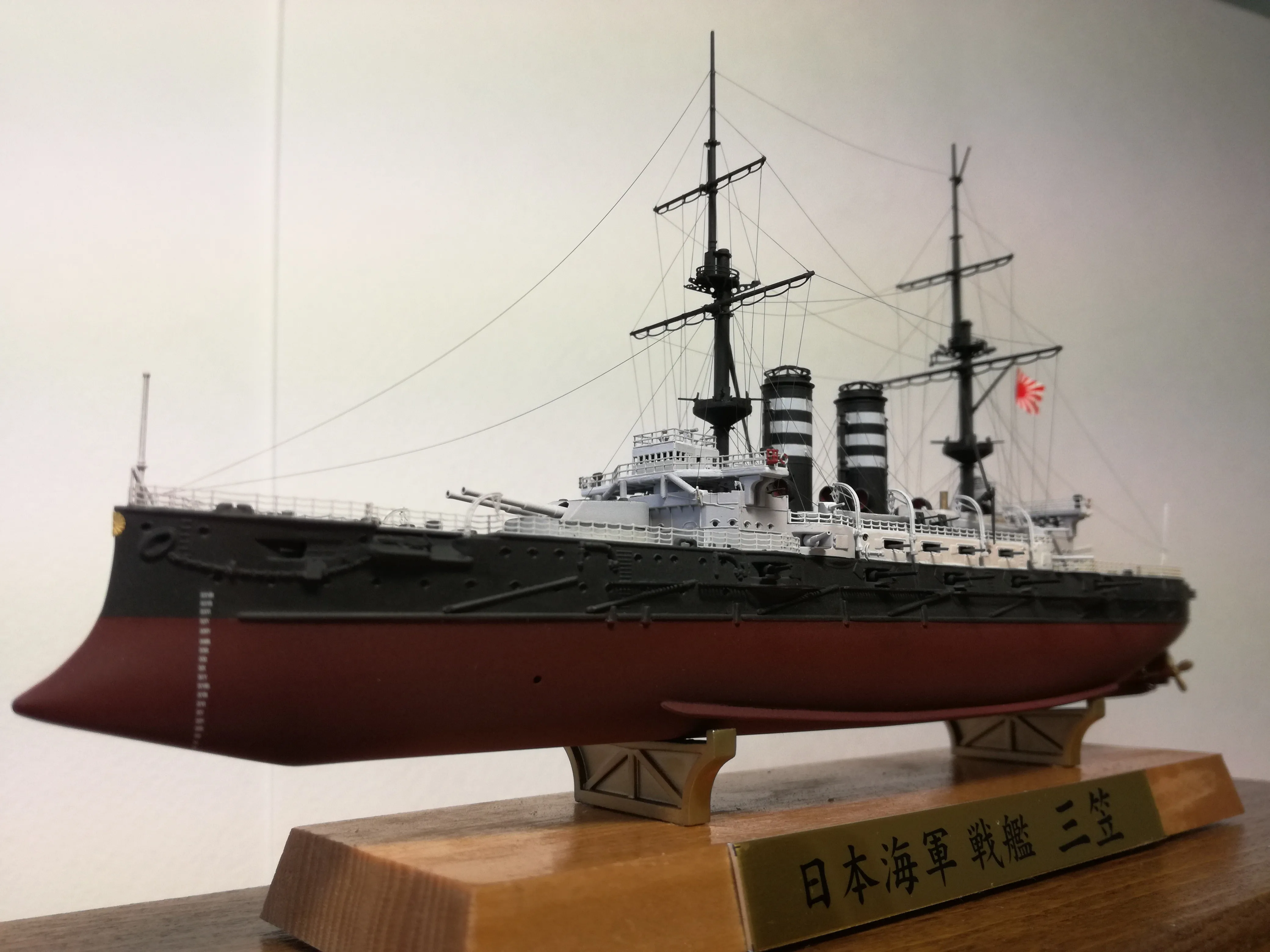 Модель корабля IJN "Mikasa" - Верфь на Столе