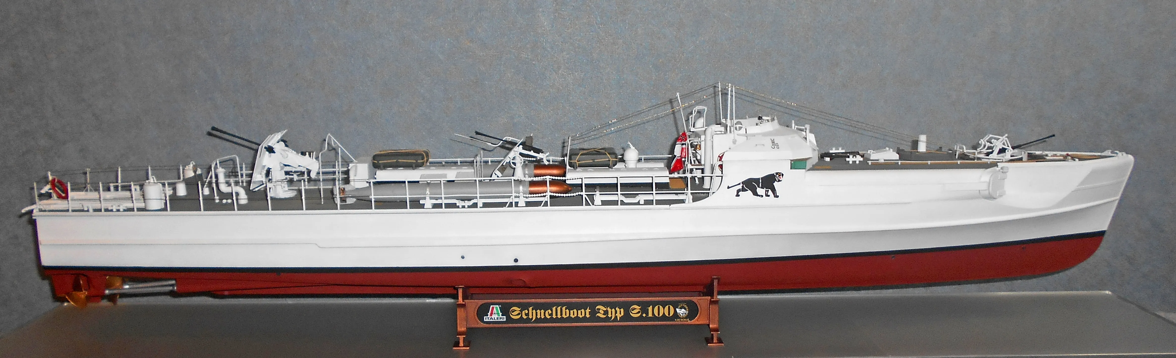 Модель корабля SCHNELLBOOT S – 100 - Верфь на Столе