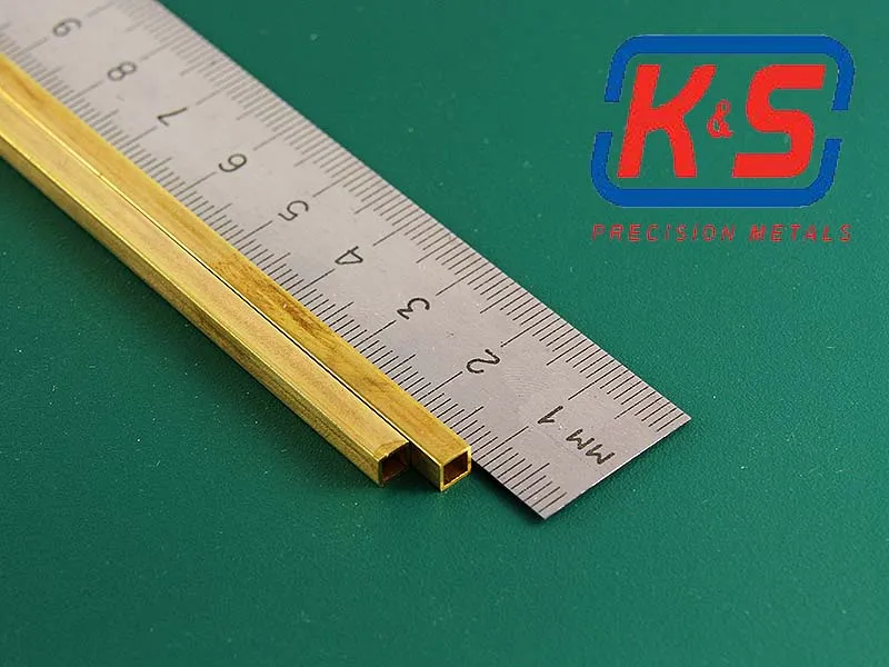 Квадратная латунная трубка 4х0,45 мм, 2 шт