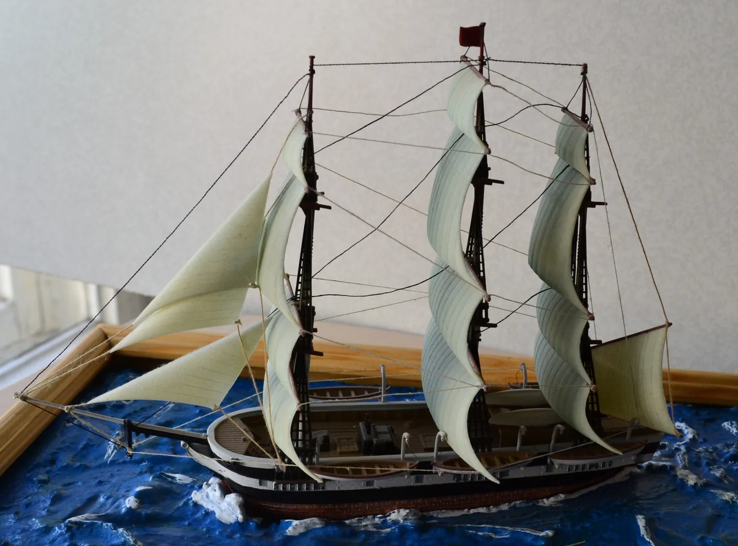 Модель корабля "Нью Бедфорд" - Верфь на Столе