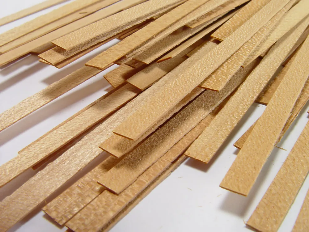 Рейка 0,5х4мм, вишня, 4 штуки