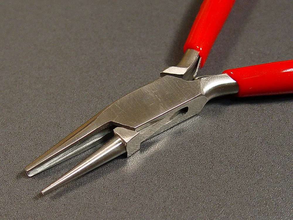 Мощные выпукло-вогнутые круглогубцы Мощные выпукло-вогнутые круглогубцы