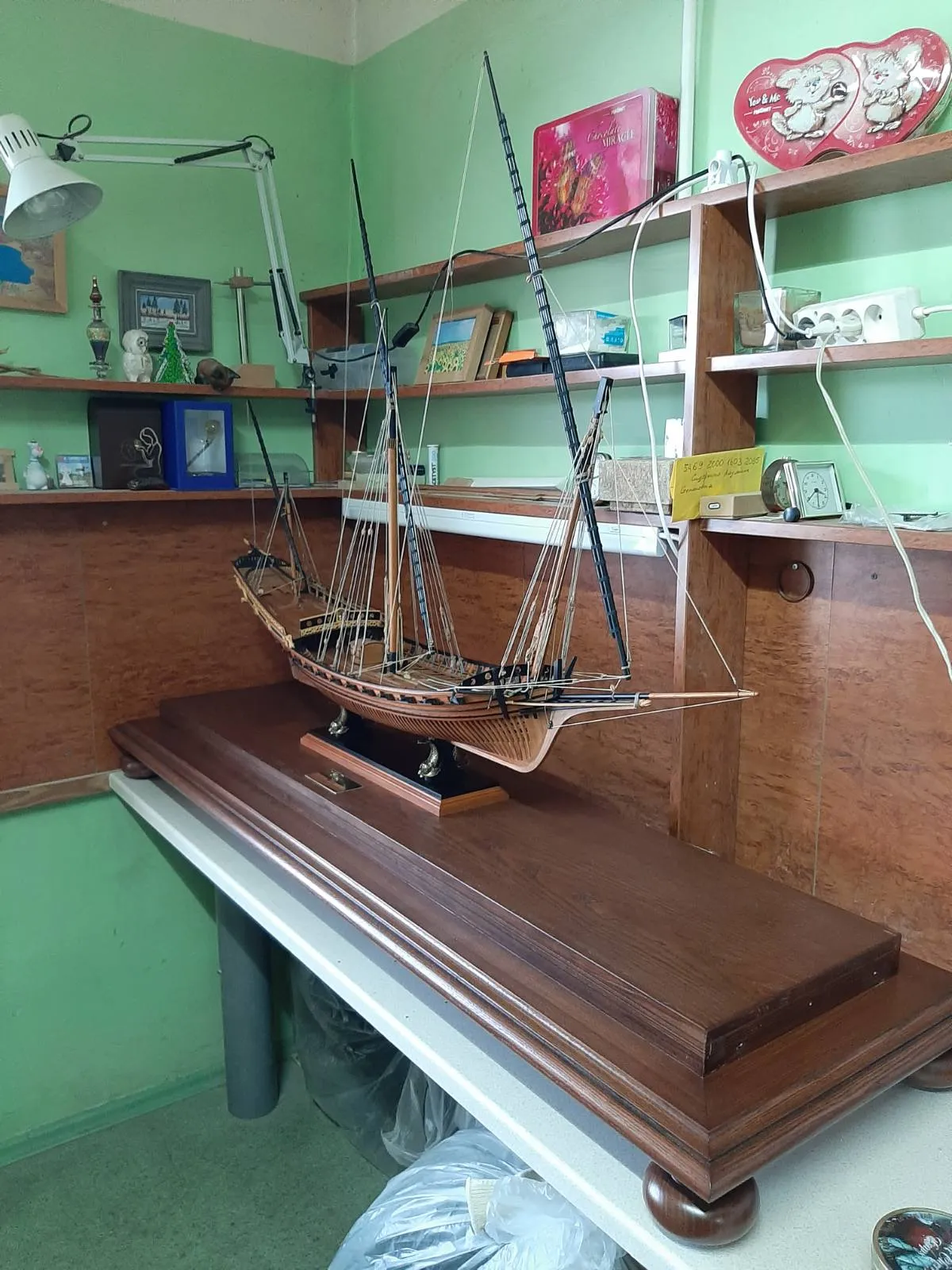 Модель корабля Французская шебека «'Le Requin» - Верфь на Столе