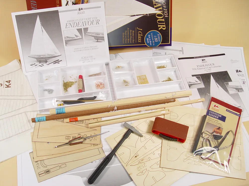 Endeavour + (Полный набор инструментов, клея и краски)