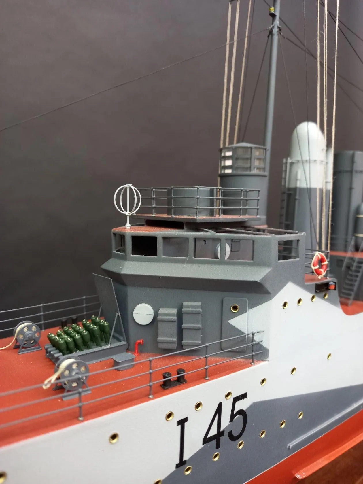 Модель корабля Деятельный - Верфь на Столе