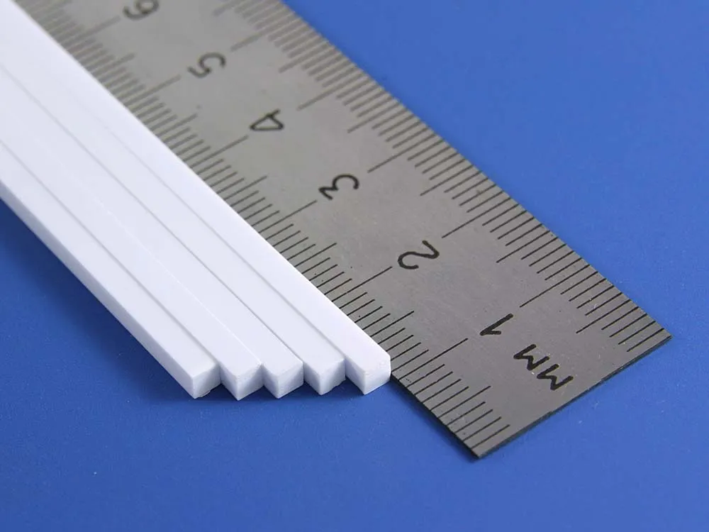 Полоска пластиковая 2,5х2,5 мм, 8 шт/уп.