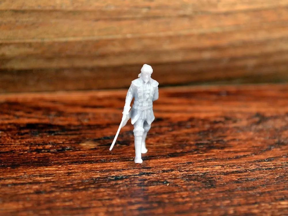 Фигурка "Капитан, идущий с саблей", 25 мм