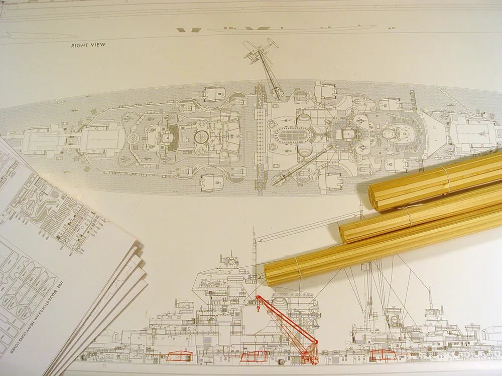 Линкор Bismarck (Бисмарк) + (Стартовый набор инструментов) Линкор Bismarck (Бисмарк) + (Стартовый набор инструментов)