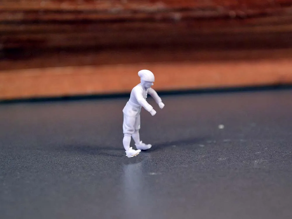 Фигурка матроса, работающего на рее, 20 мм