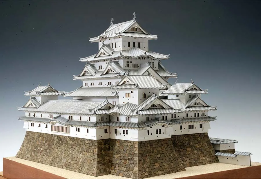 Замок Himeji + (Стартовый набор инструментов)