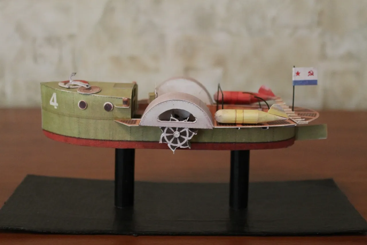 Модель корабля Тральщик ТЩ-4 - Верфь на Столе