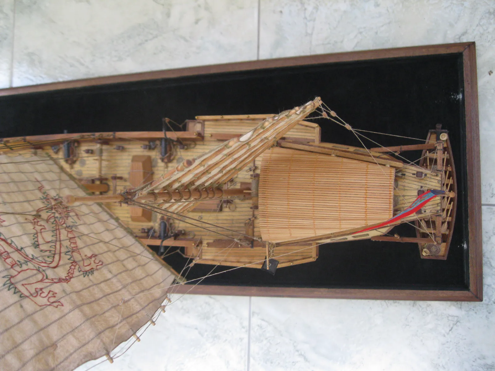 Модель корабля Джонка „RED DRAGON“  - Верфь на Столе