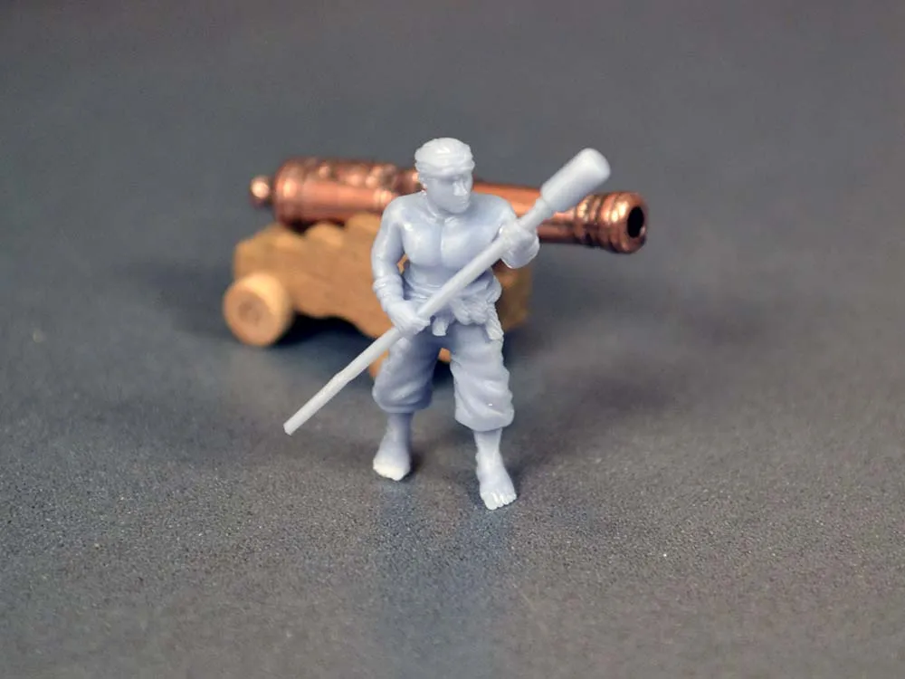 Фигурка матроса с банником, 28 мм