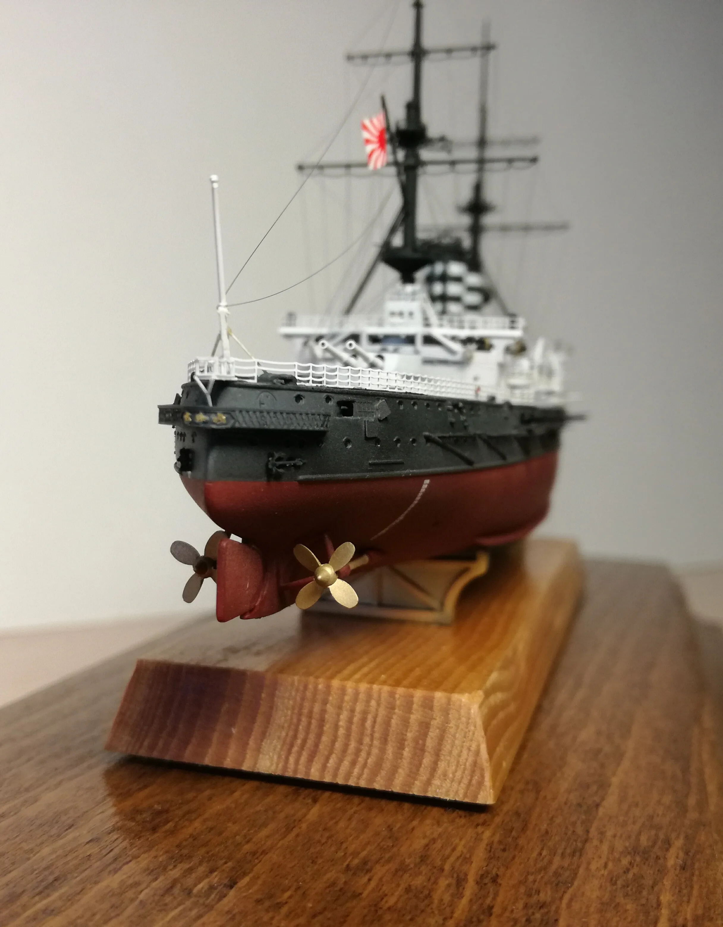 Модель корабля IJN "Mikasa" - Верфь на Столе