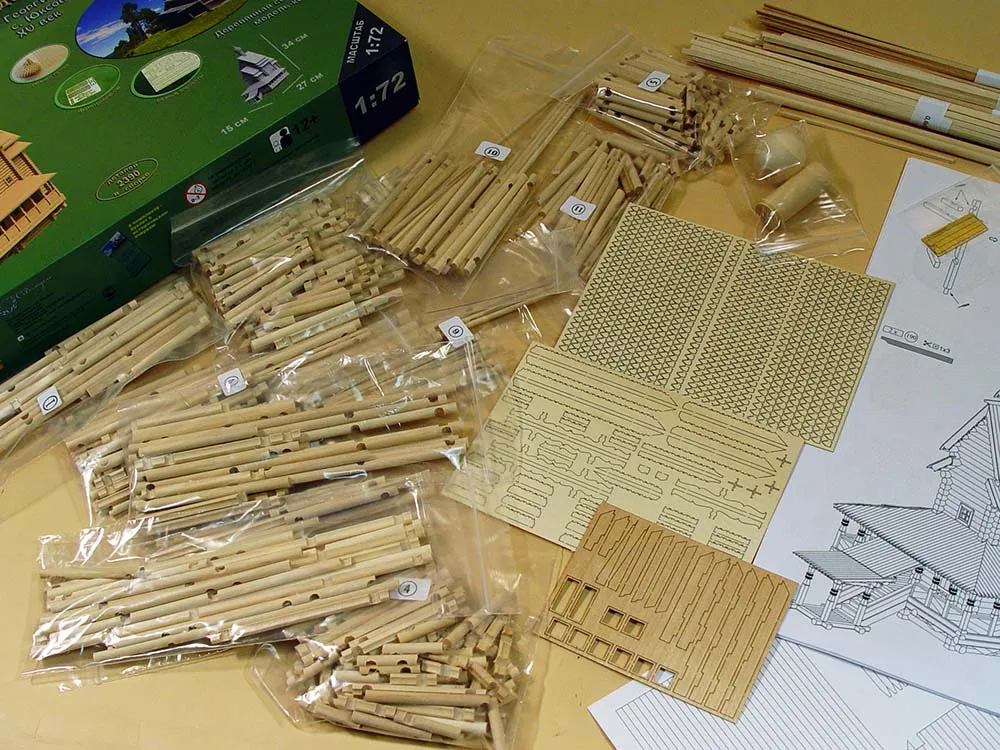 Георгиевская церковь, 2390 деталей + (Стартовый набор инструментов) Георгиевская церковь, 2390 деталей + (Стартовый набор инструментов)