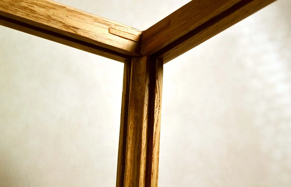 Витрина для модели, дуб, размеры 700 х 280 х 500 мм