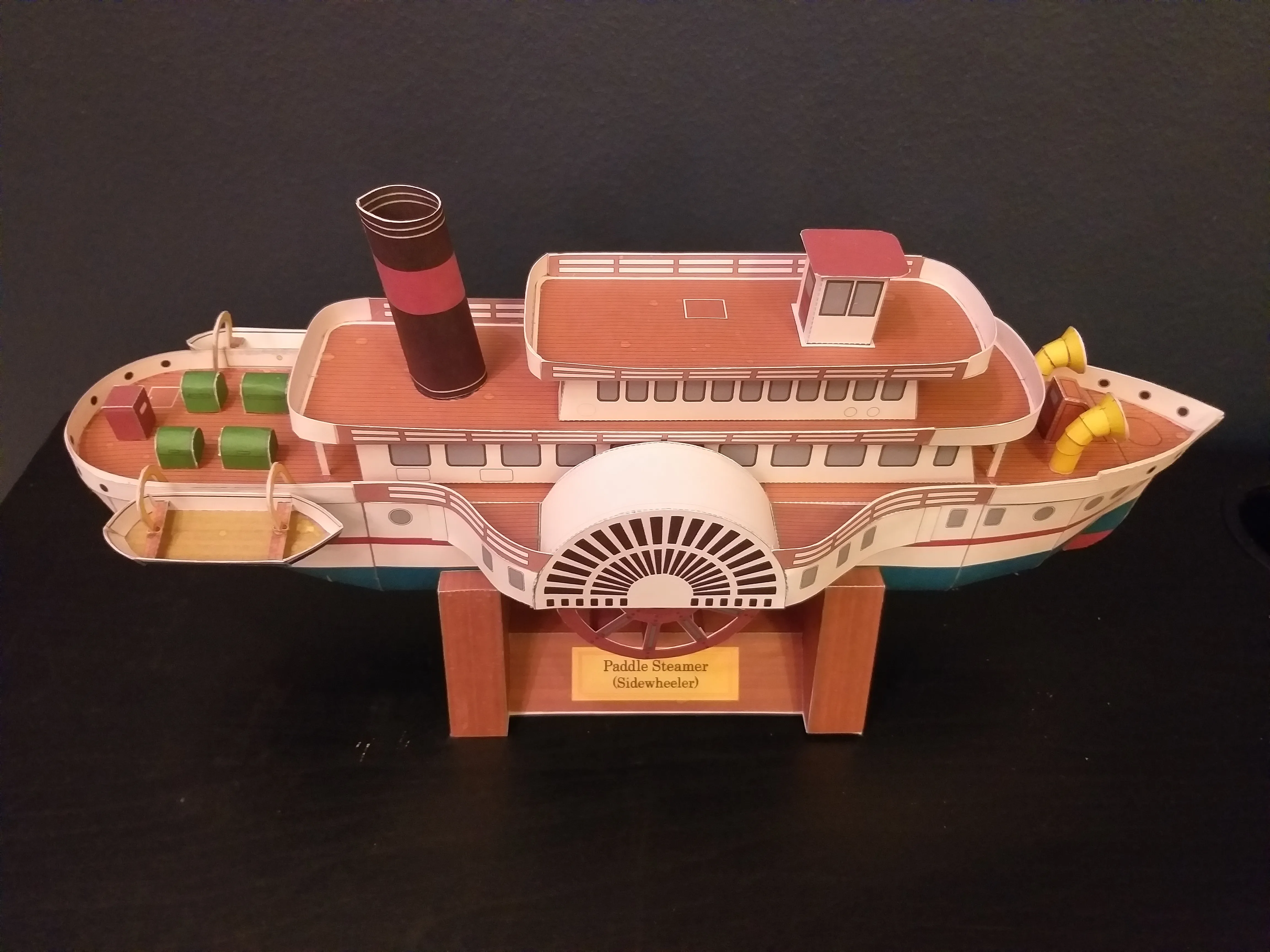 Модель корабля Колесный пароход - Верфь на Столе