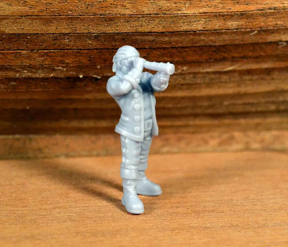 Фигурка "Капитан с подзорной трубой", 38 мм