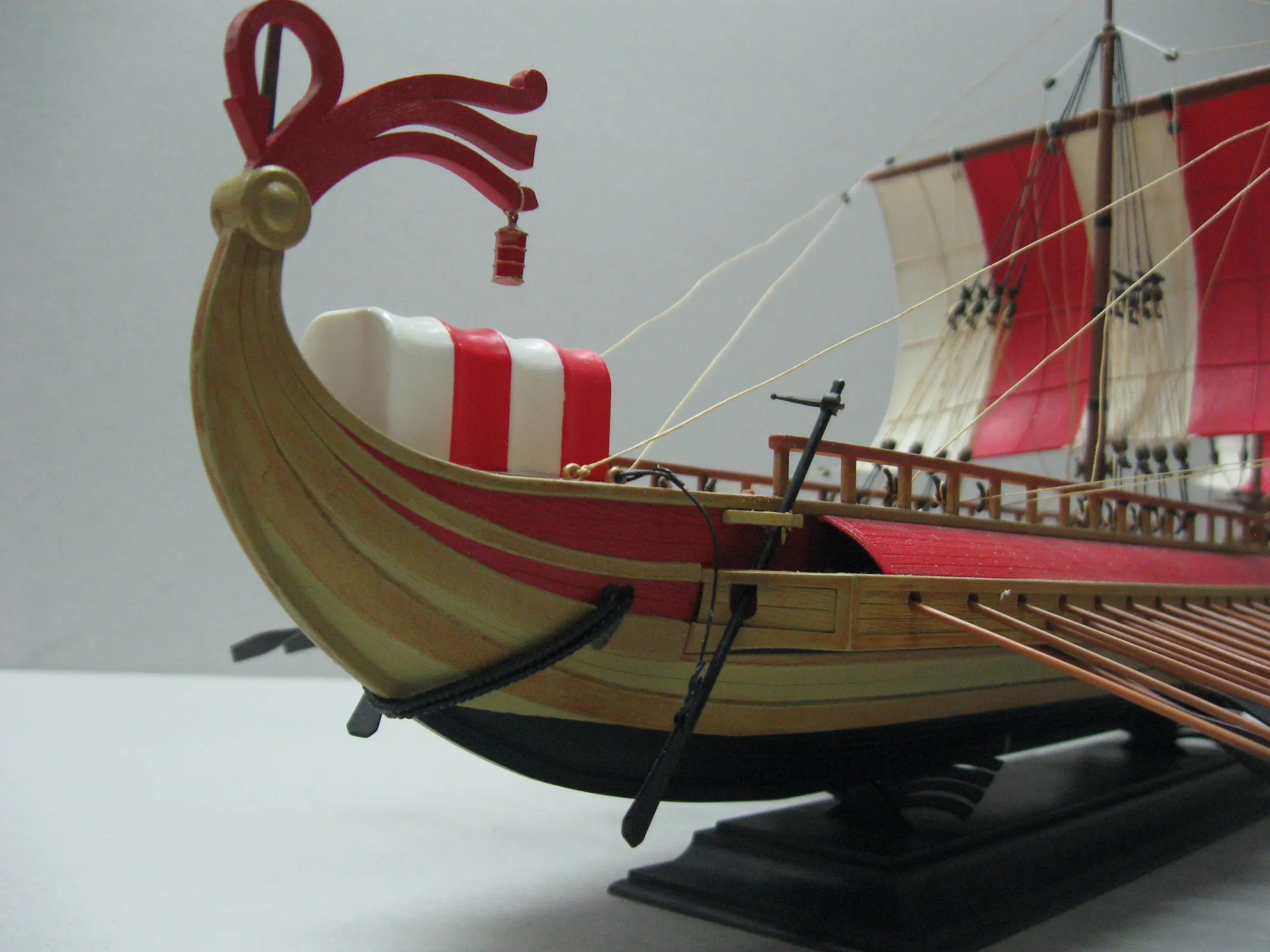 Модель корабля Римская трирема - Верфь на Столе