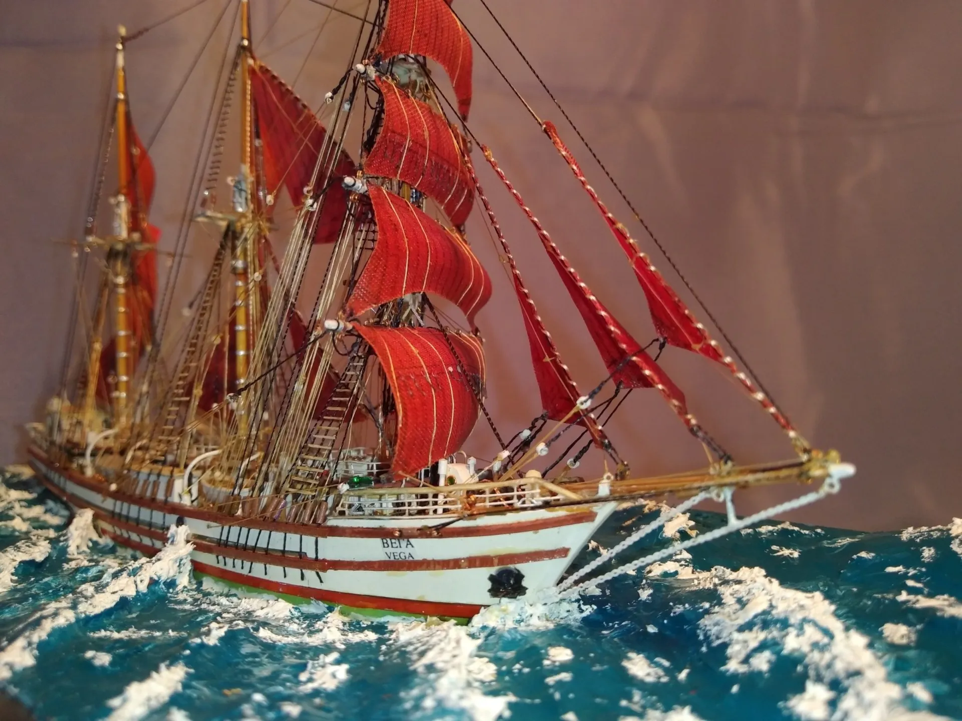 Модель корабля Баркентина "Вега" II - Верфь на Столе