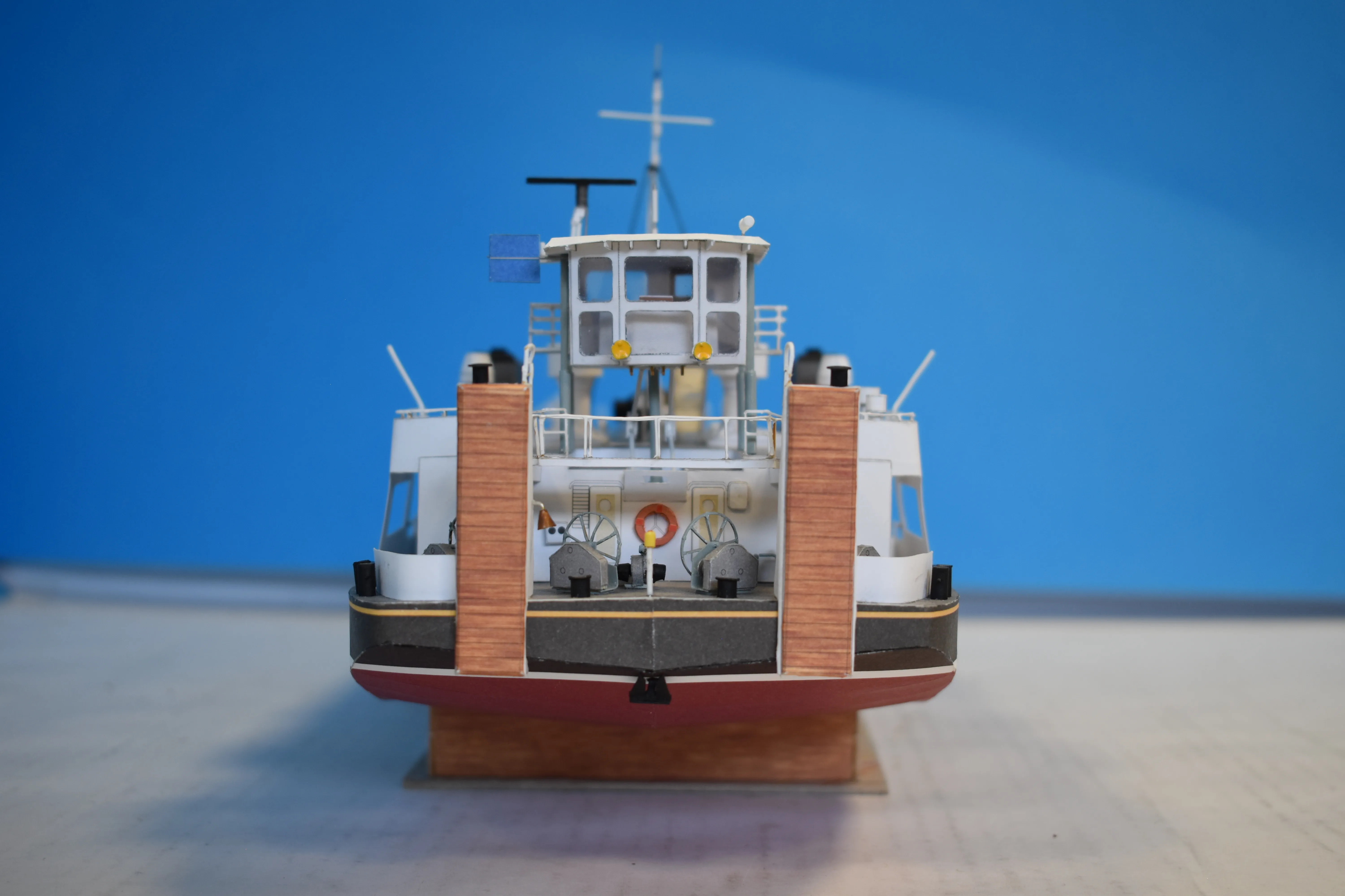 Модель корабля Речной толкач с Рейна "Emperi" - Верфь на Столе