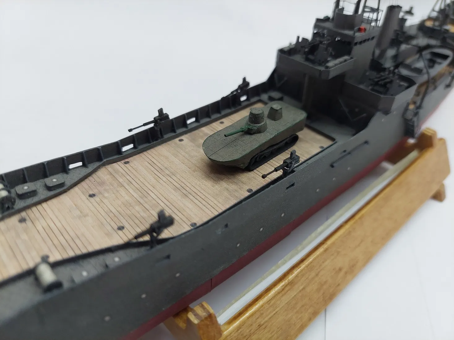 Модель корабля Танкодесантный корабль тип SBT - Верфь на Столе