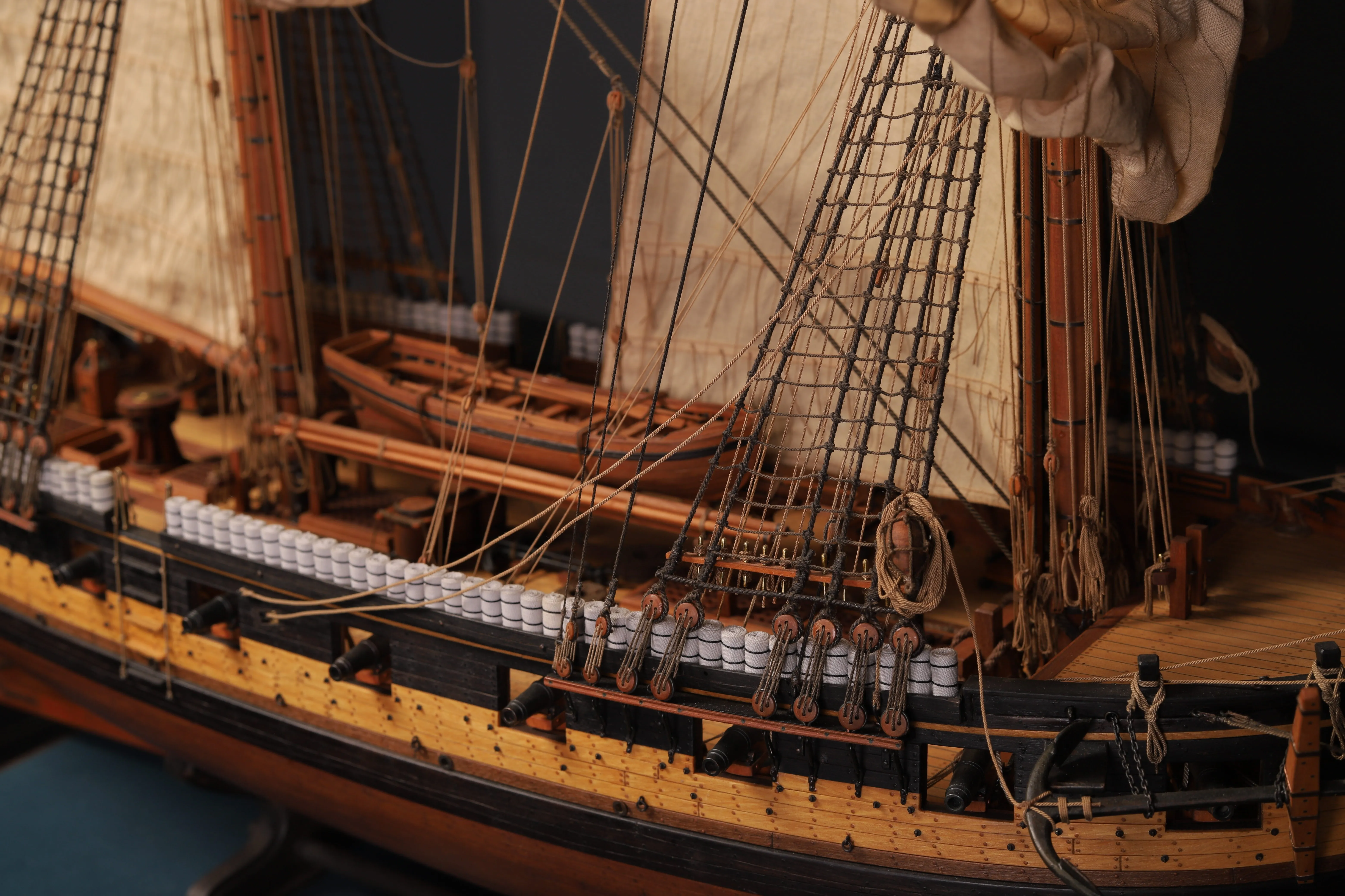 Модель корабля 20-ти пушечный бриг "Парис" - Верфь на Столе