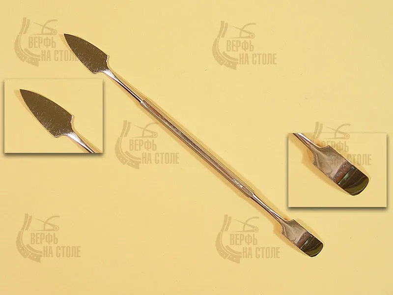 Крупная двухсторонняя стека, лопаточка и ланцет