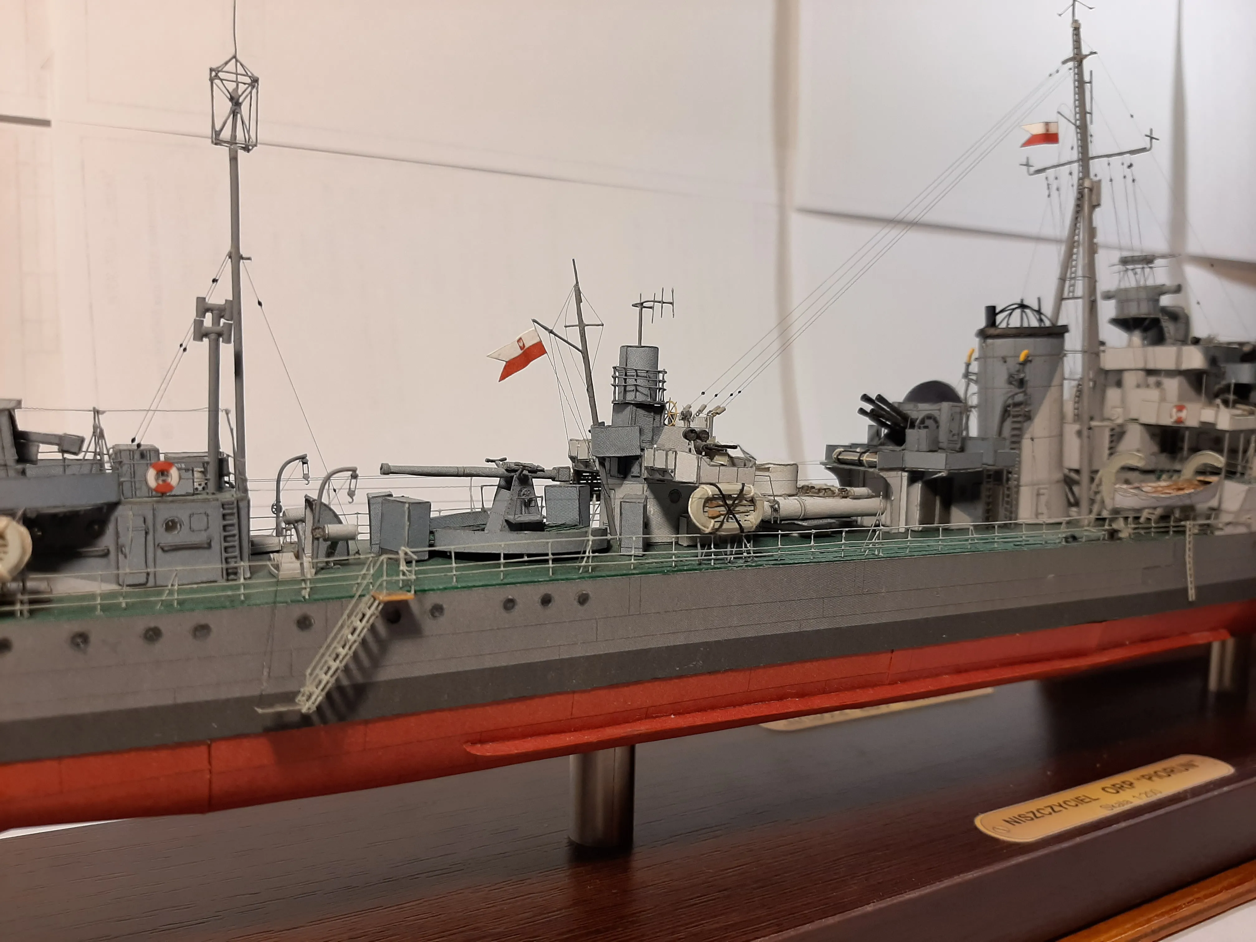 Модель корабля Эсминец "Piorun" - Верфь на Столе