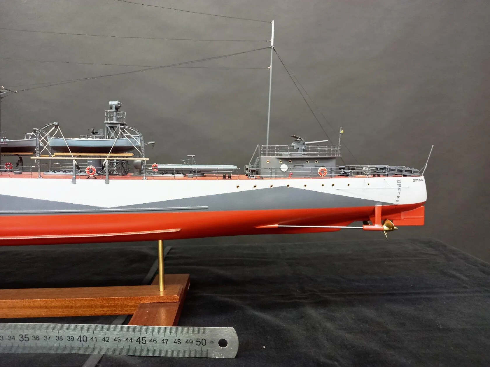 Модель корабля Деятельный - Верфь на Столе