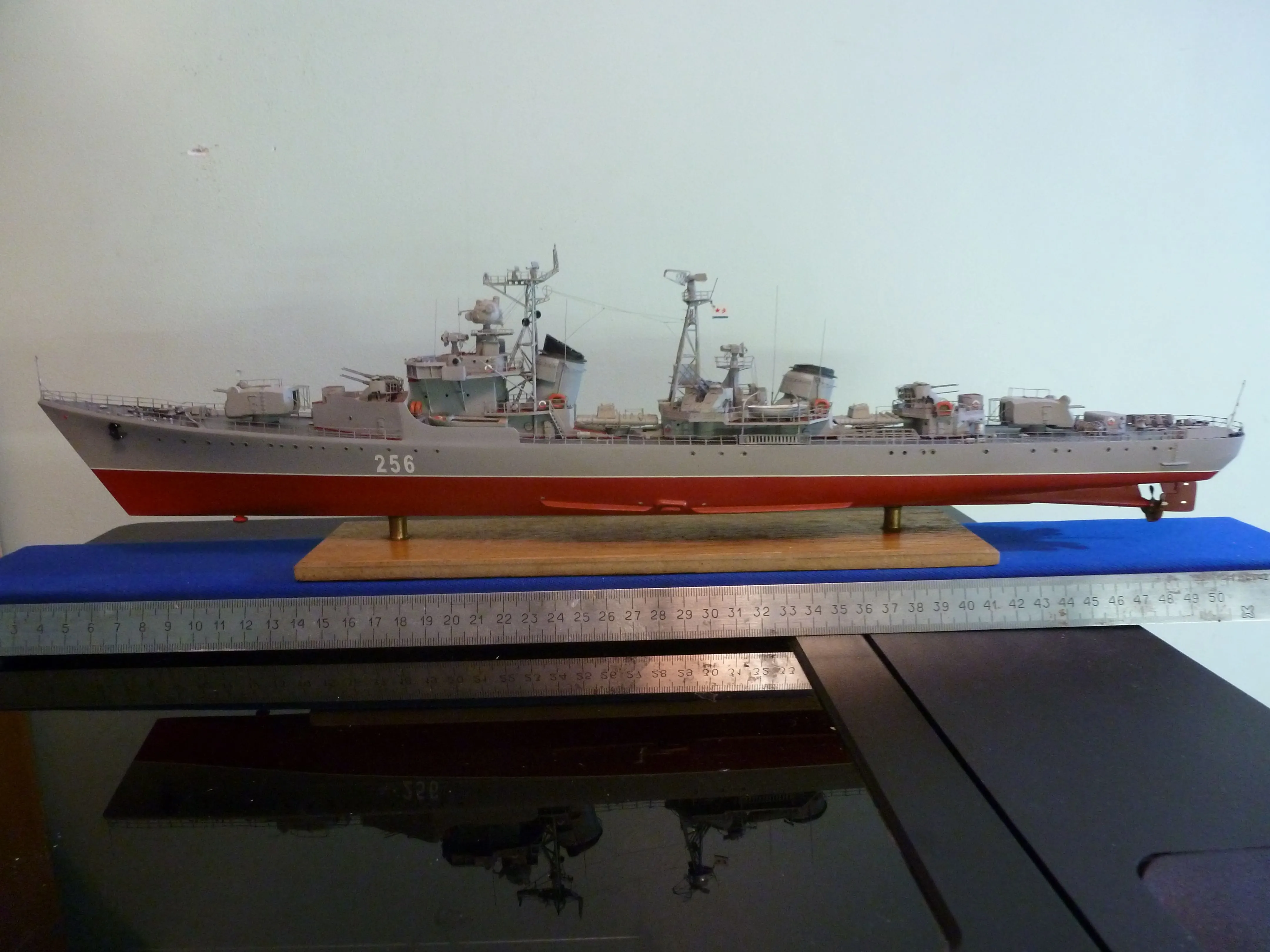 Модель корабля Эскадренный миноносец "Спокойный"  - Верфь на Столе