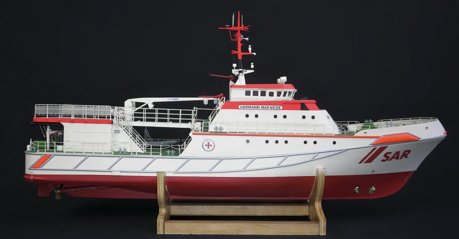 Модель корабля Cпасательный крейсер «HERMANN MARWEDE» - Верфь на Столе