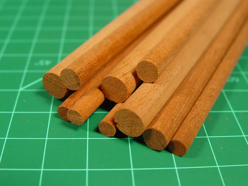 Круглая заготовка диаметром 8 мм, сапелли, 2 шт.