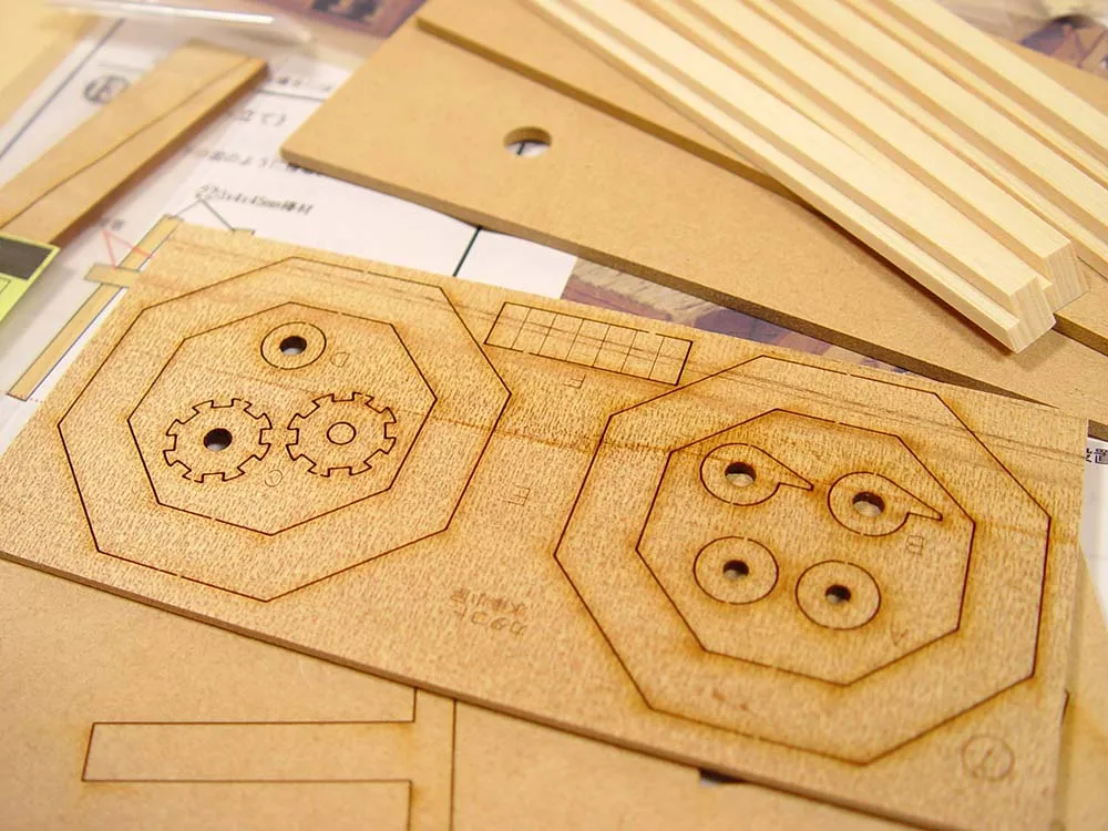 Suisha-Goya + (Стартовый набор инструментов) Suisha-Goya + (Стартовый набор инструментов)